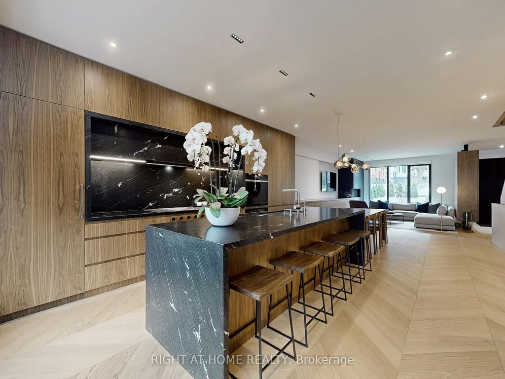 Photo of 15 Durie Street E, Toronto, ON M6S 3E5 (MLS # W13169040)
