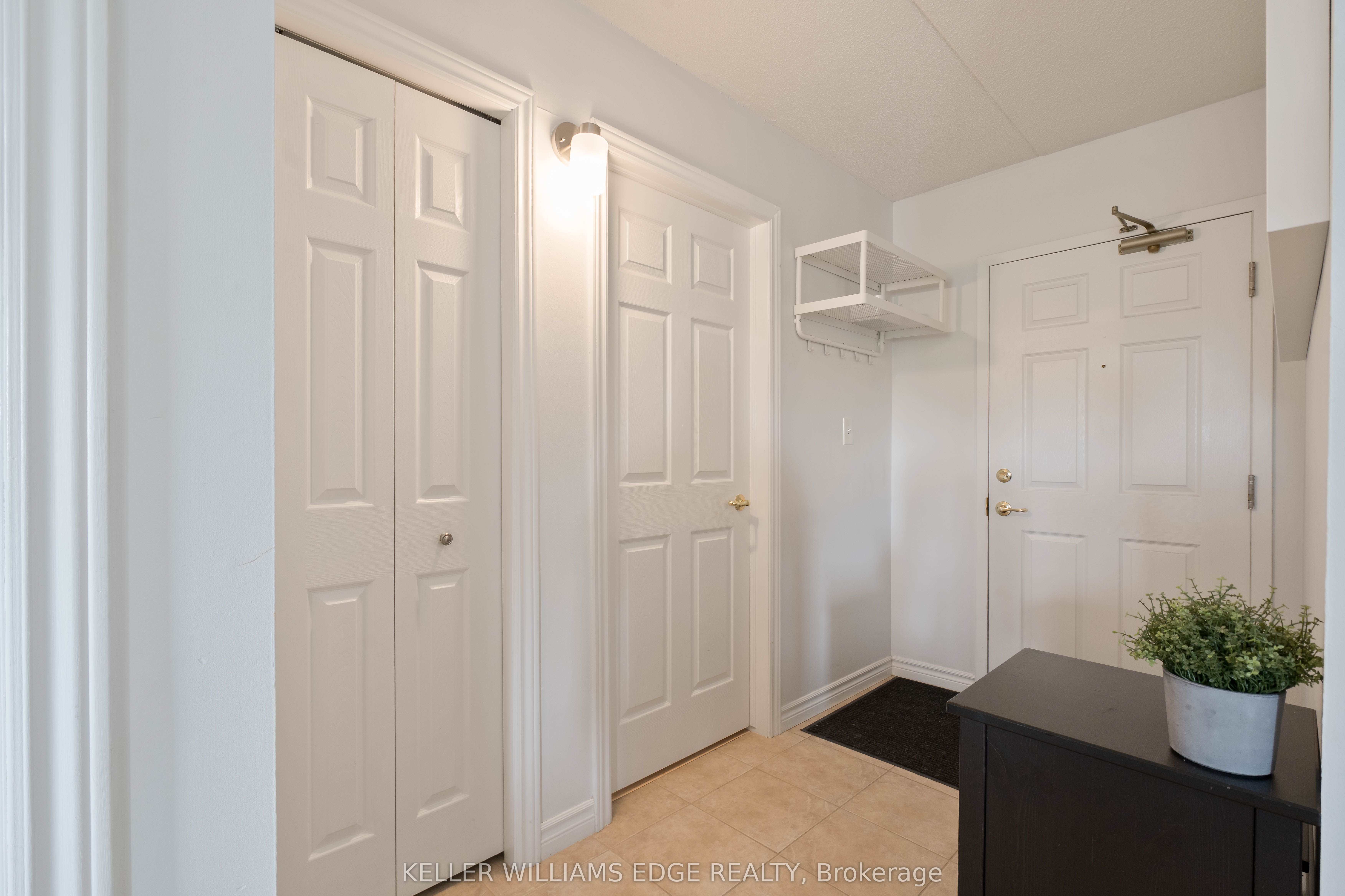 4450 Fairview Street 304