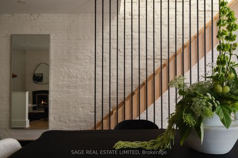 70 Medland Crescent Toronto ON M6P 2N2