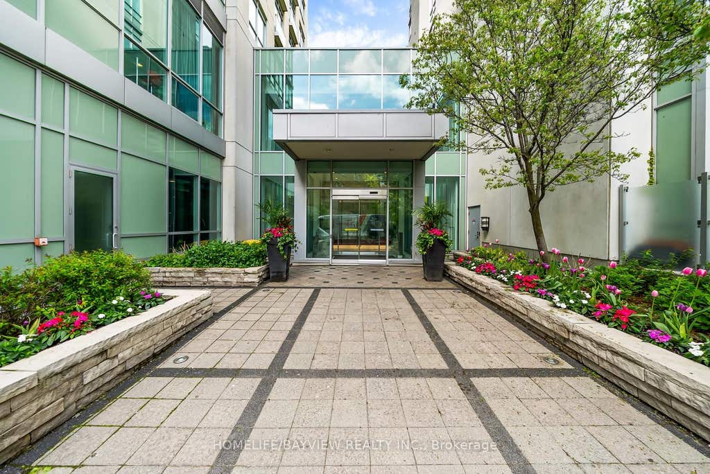 Photo of 120 Homewood Avenue #420, Toronto, ON M4Y 2J3 (MLS # C13712372)