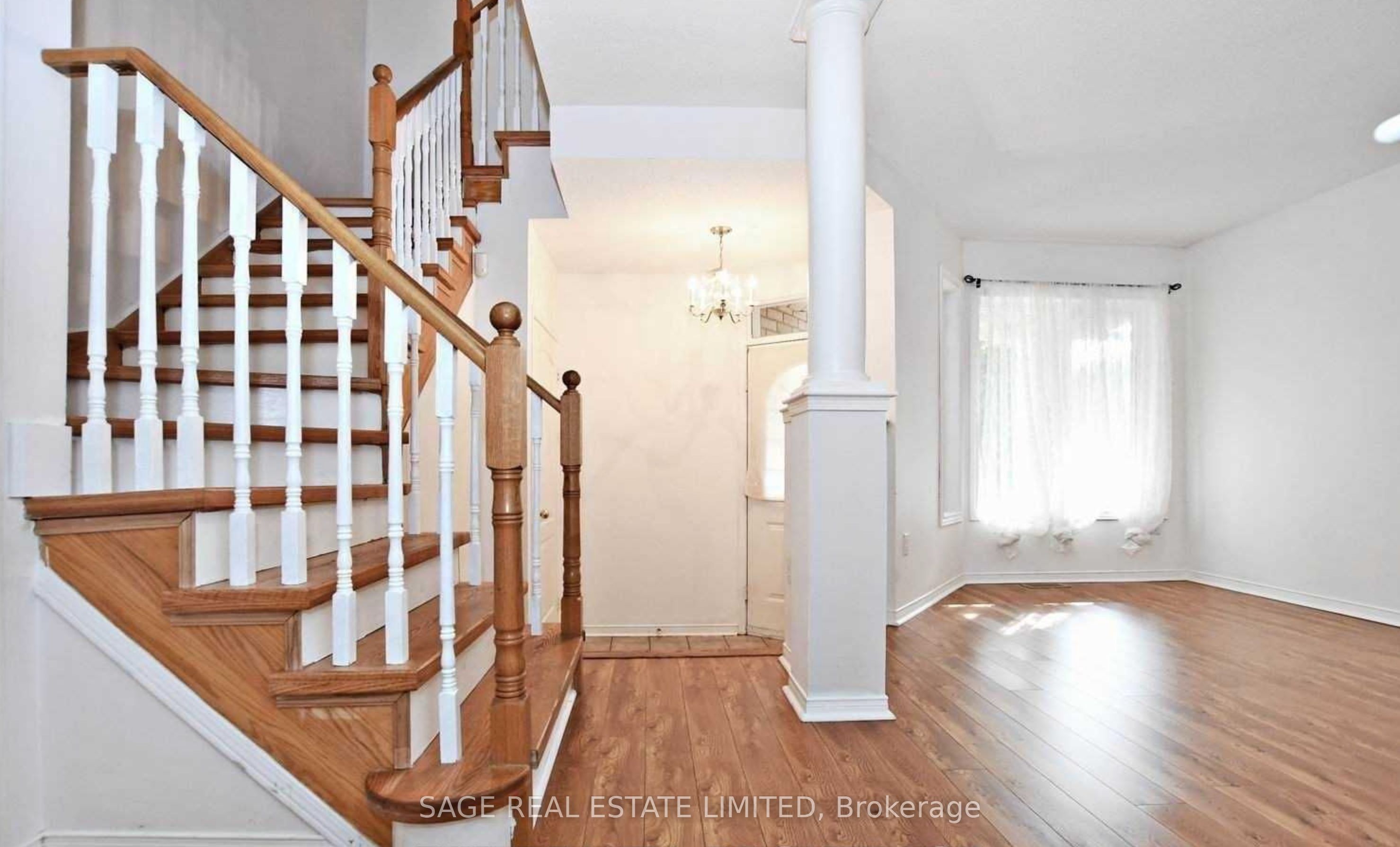 833 Scollard Court E 113