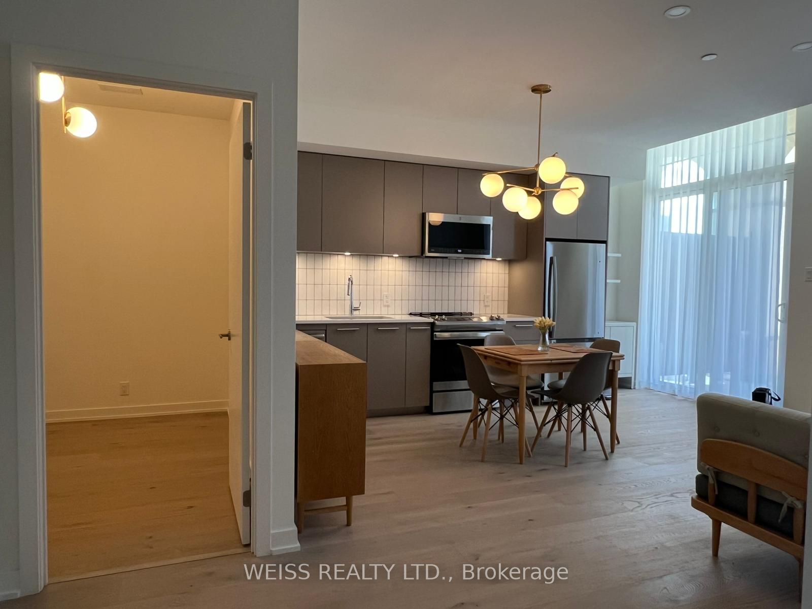 101 Cathedral High Street 101