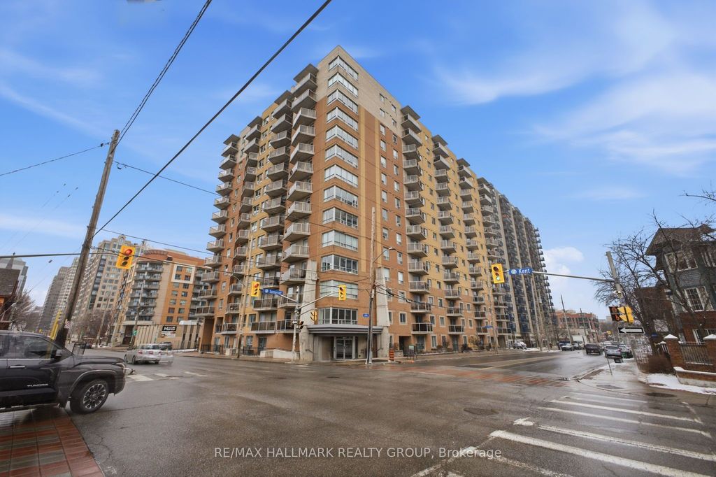 Photo of 429 Somerset Street W #PH13, Ottawa Centre, ON K2P 2P5 (MLS # X12978076)