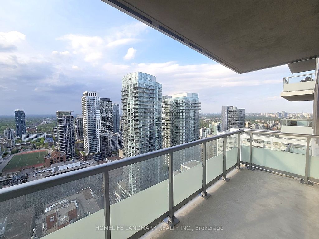 Photo of 50 Dunfield Avenue #3318, Toronto, ON M4S 0E4 (MLS # C13100004)