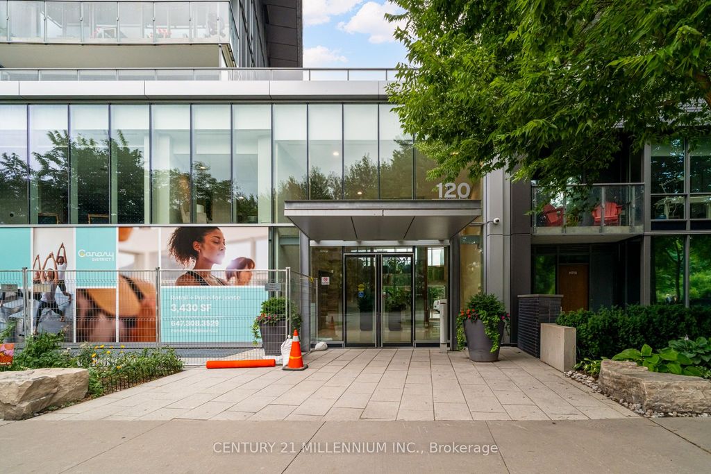 Photo of 120 Bayview Avenue #N417, Toronto, ON M5A 0G4 (MLS # C12365179)