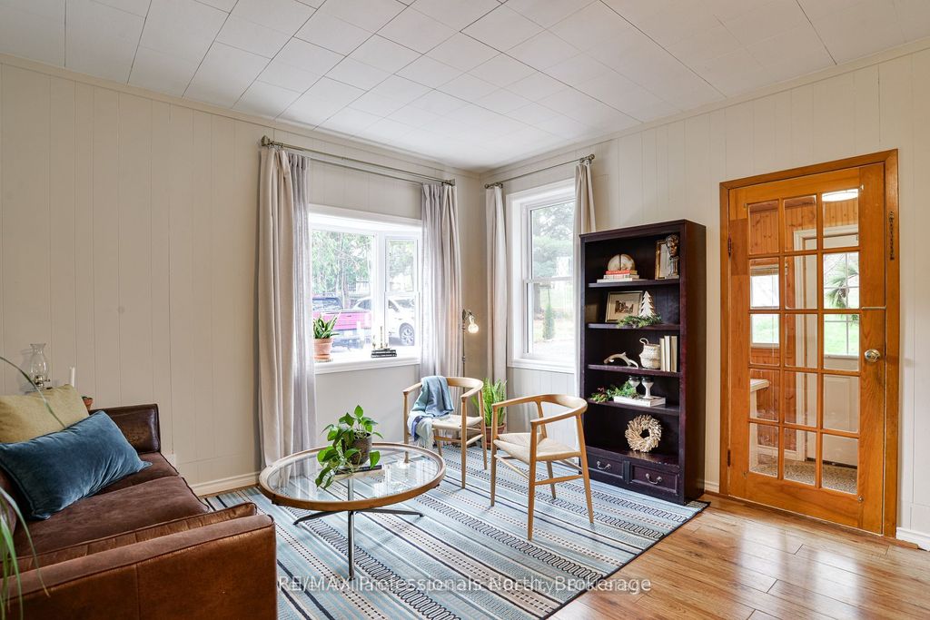 Photo of 14 Edward Street, Bracebridge, ON P1L 1H5 (MLS # X13002006)