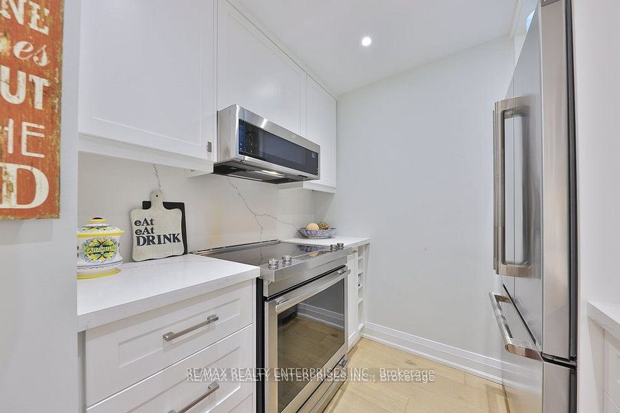 1333 Bloor Street 606