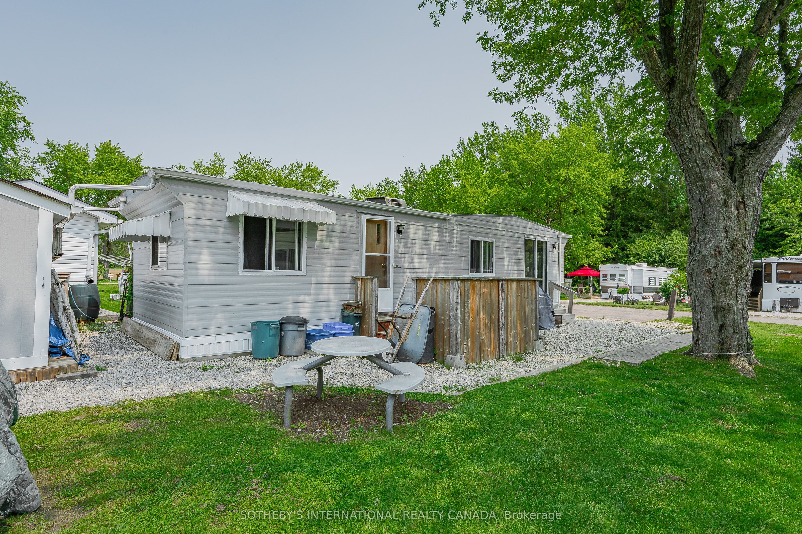 580 Beaver Creek Road 215
