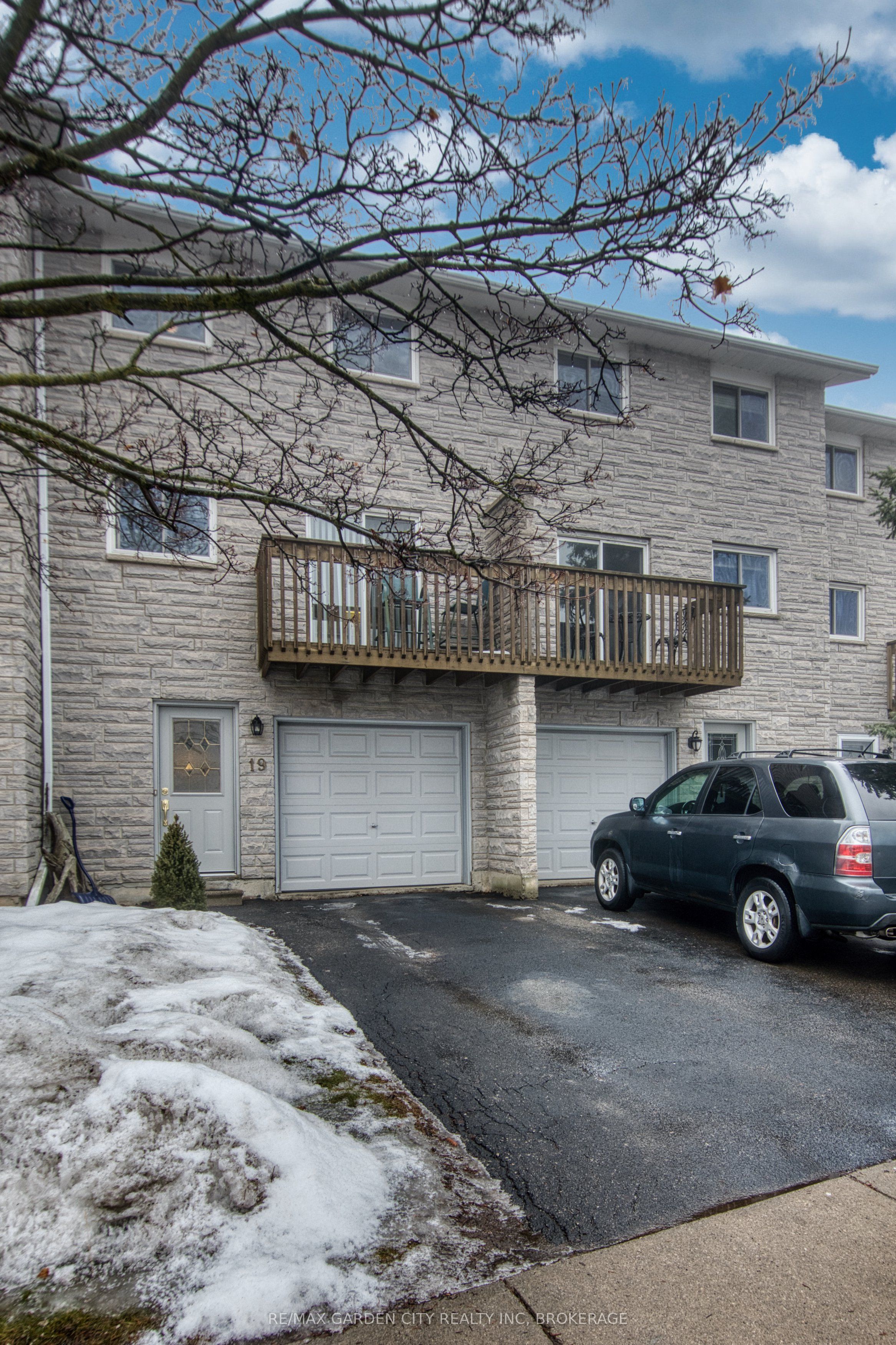 1155 Paramount Drive 19