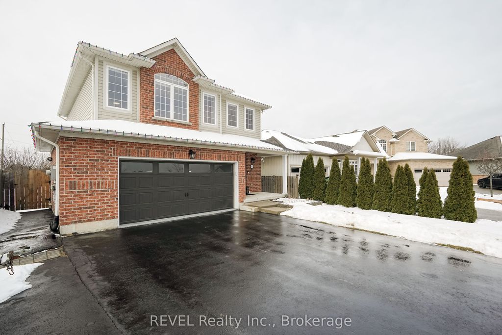 Photo of 44 Sidare Court, Grimsby, ON L3M 4E8 (MLS # X12714028)