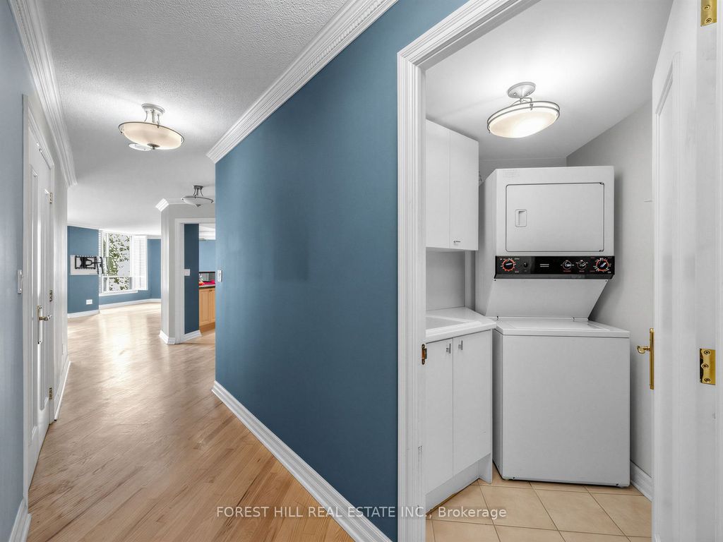 Photo of 2727 Yonge Street #412, Toronto, ON M4N 3R6 (MLS # C13425990)