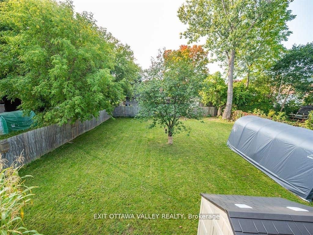 Photo of 444 Isabella Street, Pembroke, ON K8A 5T7 (MLS # X13073580)