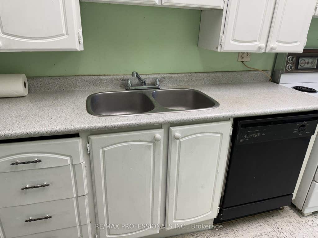 Photo of 11 Wincott Drive #602, Toronto, ON M9R 2R9 (MLS # W13428182)