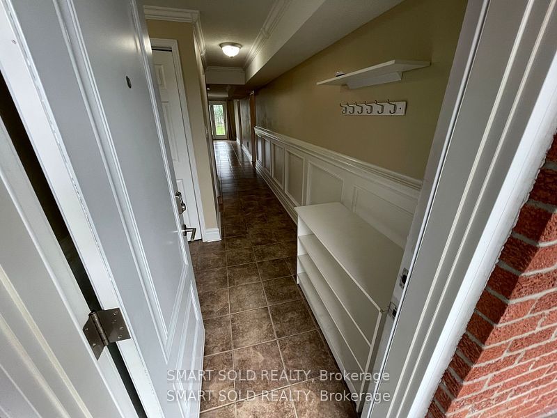 1575 Corkstone Glade