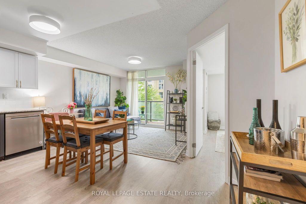 Photo of 816 Lansdowne Avenue #206, Toronto, ON M6H 4K6 (MLS # W12541792)