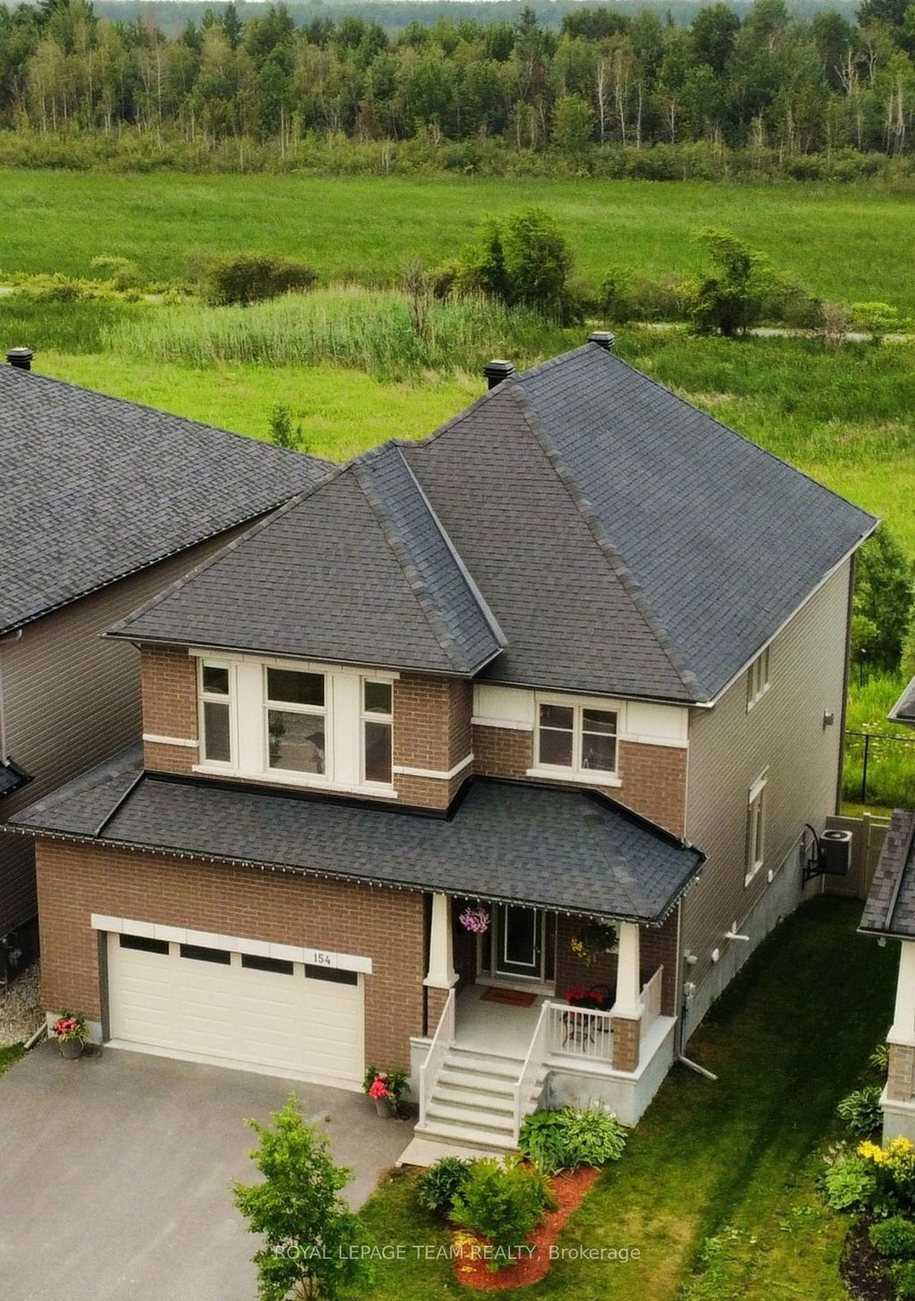 Photo of 154 Winterhaven Drive, Orleans - Convent Glen and Area, ON K1W 0P1 (MLS # X13667348)