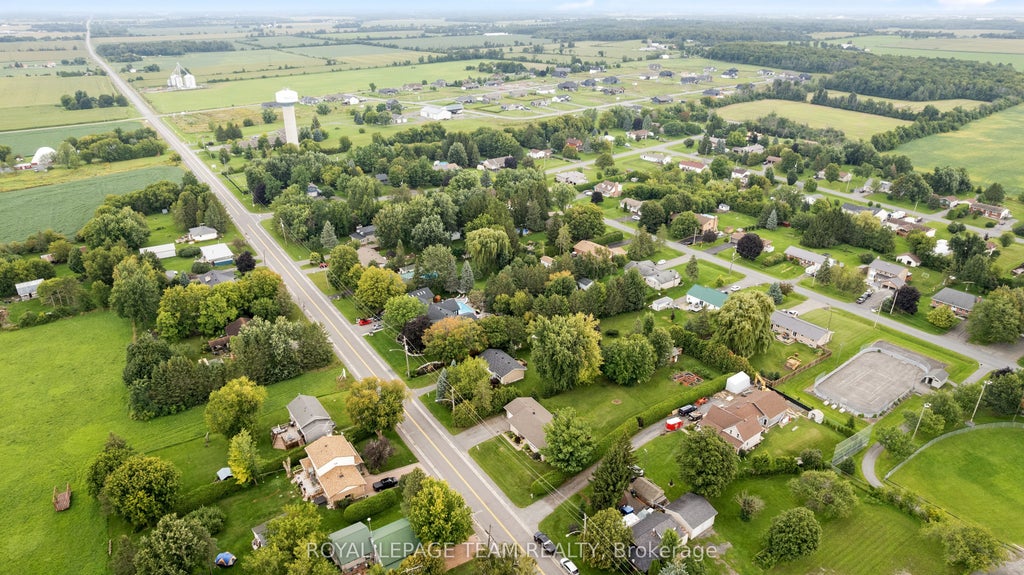 Photo of 4603 Gregoire Road, Russell, ON K4R 1E5 (MLS # X13865116)