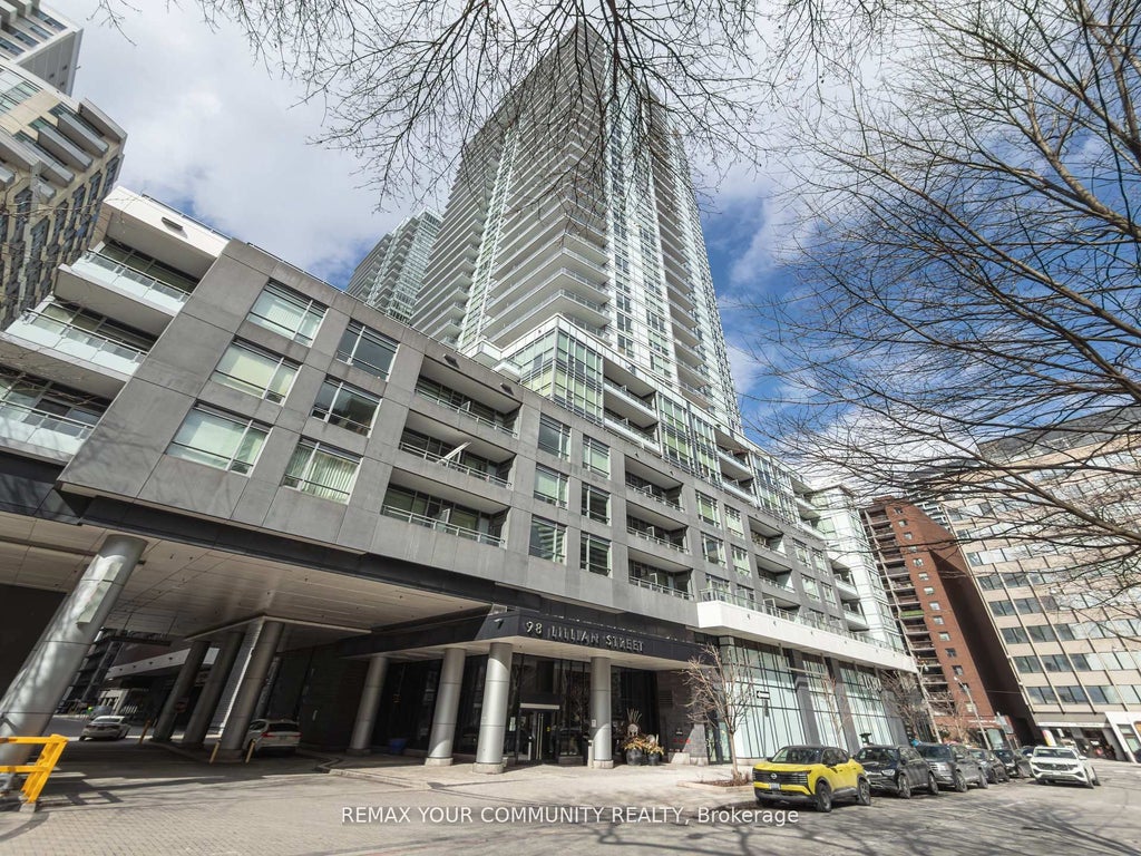 Photo of 98 Lillian Street #724, Toronto, ON M4P 2Y3 (MLS # C13759332)