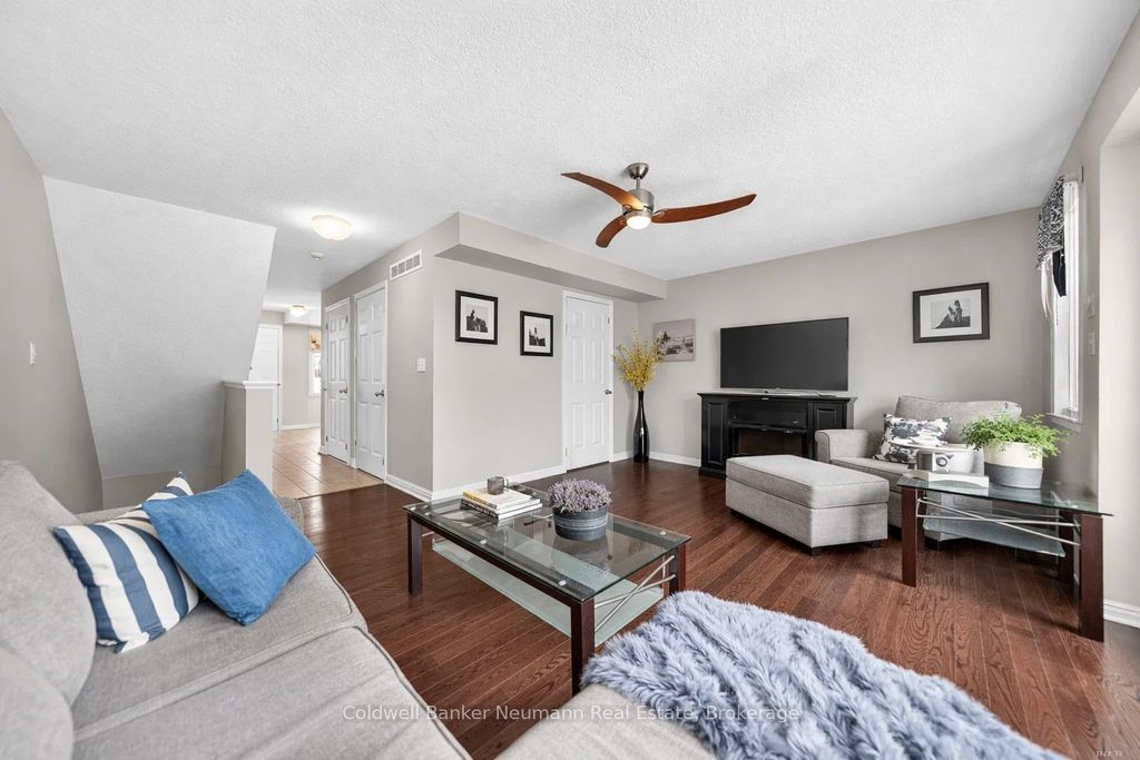 Photo of 15 Carere Crescent #35A, Guelph, ON N1E 0K4 (MLS # X12768304)
