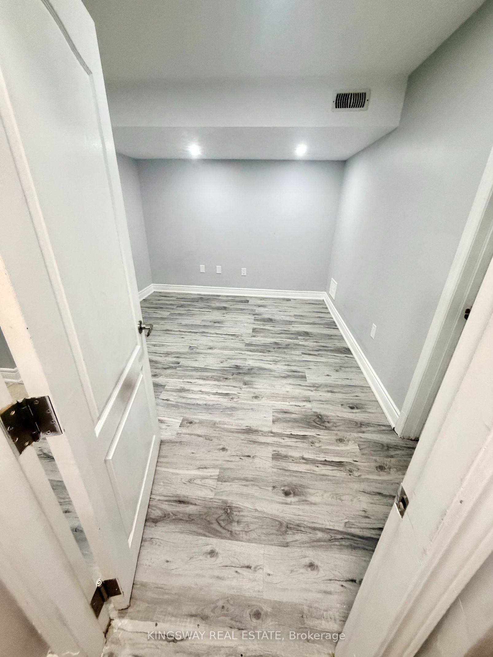 67 Baffin Crescent