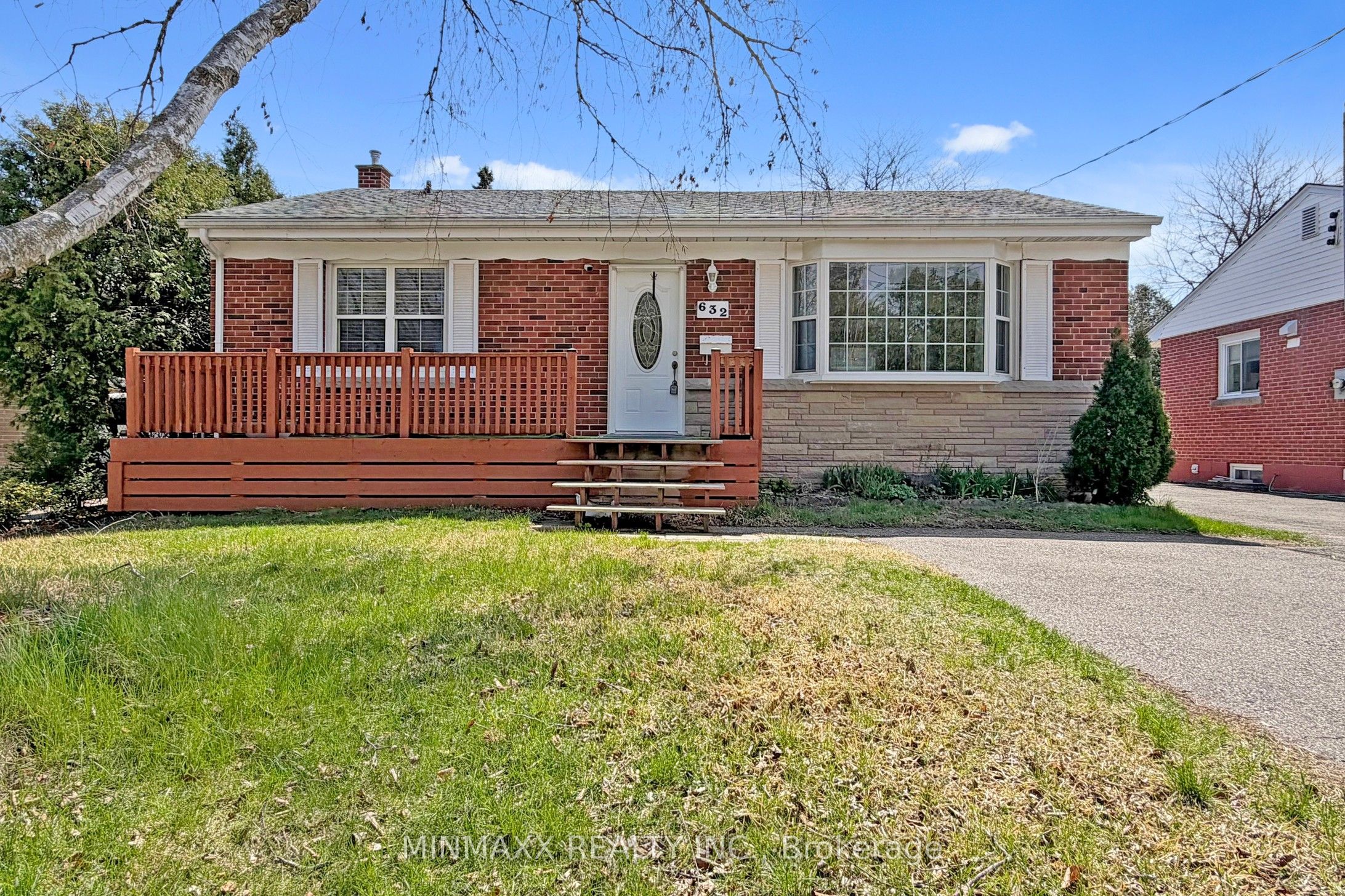 632 Inverness Avenue