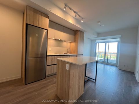 8 Beverley Glen Boulevard 1202 Vaughan ON L4J 0L5