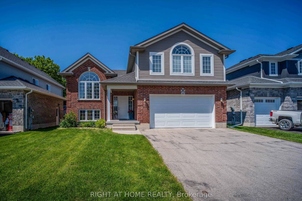 Photo of 146 Jacob Street W, East Zorra-Tavistock, ON N0B 2R0 (MLS # X13226168)