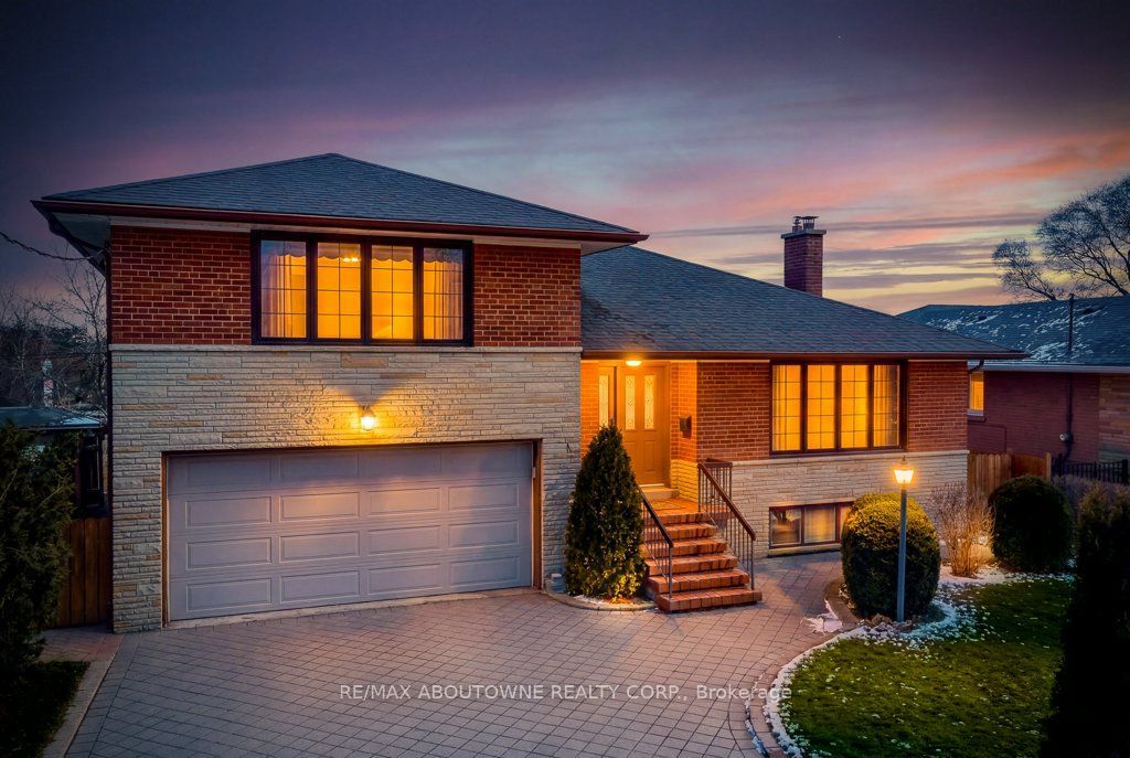 Photo of 17 Duffield Road, Toronto, ON M9P 3C8 (MLS # W12907904)