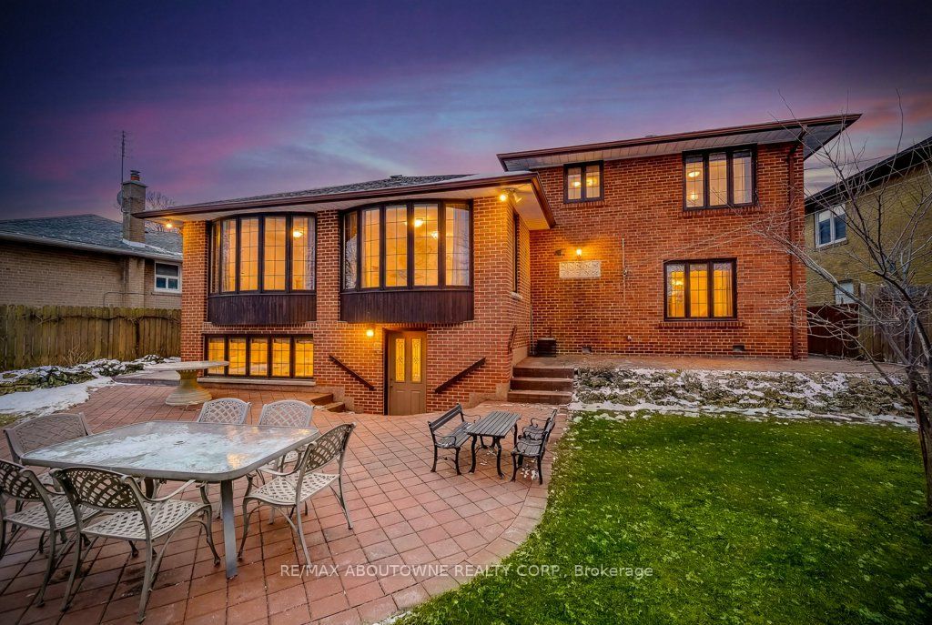 Photo of 17 Duffield Road, Toronto, ON M9P 3C8 (MLS # W12907904)