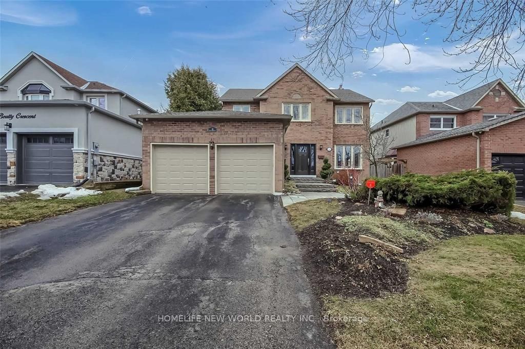 Photo of 33 Beatty Crescent, Aurora, ON L4G 5V3 (MLS # N13044052)