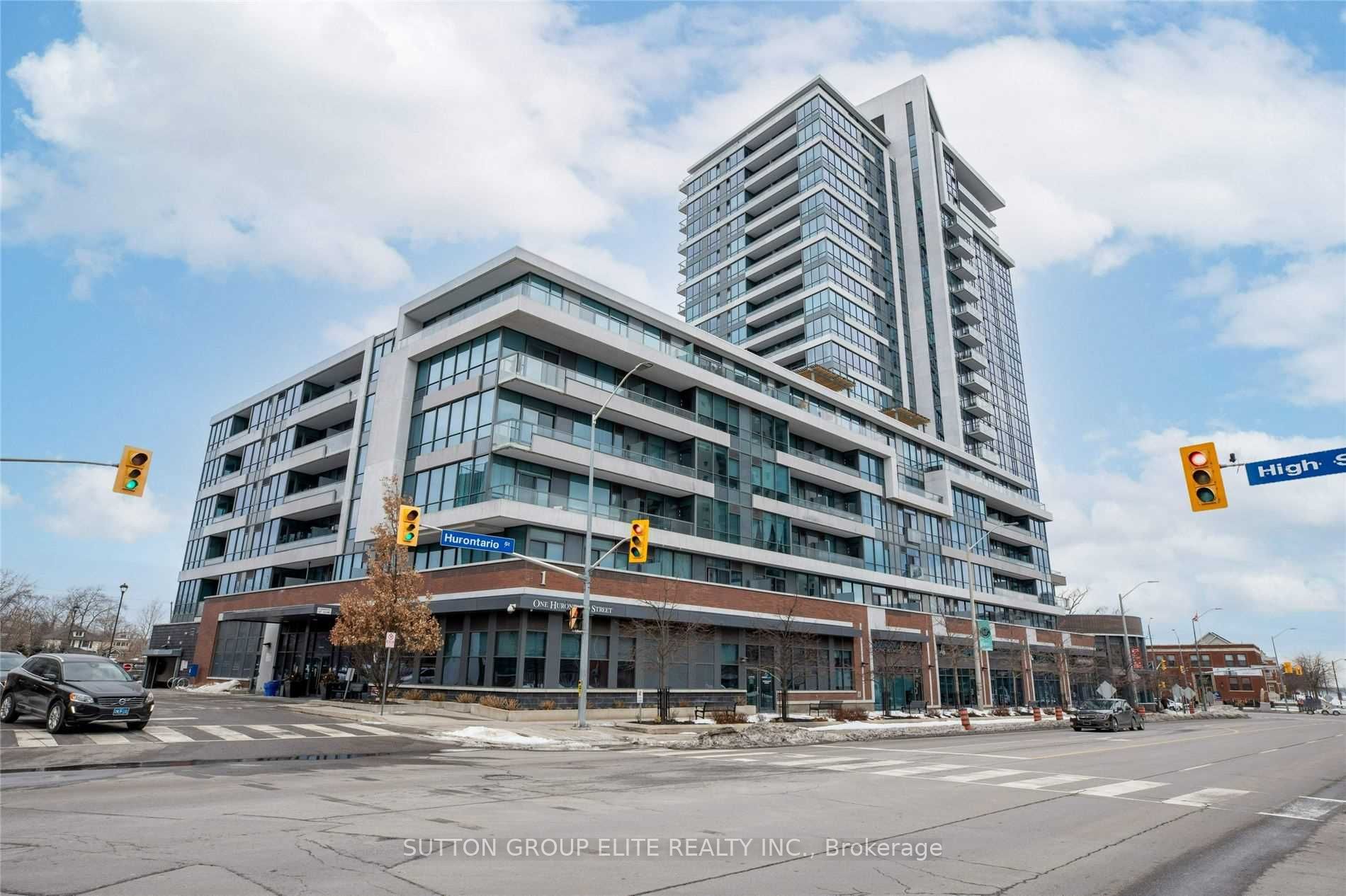 1 Hurontario Street 808