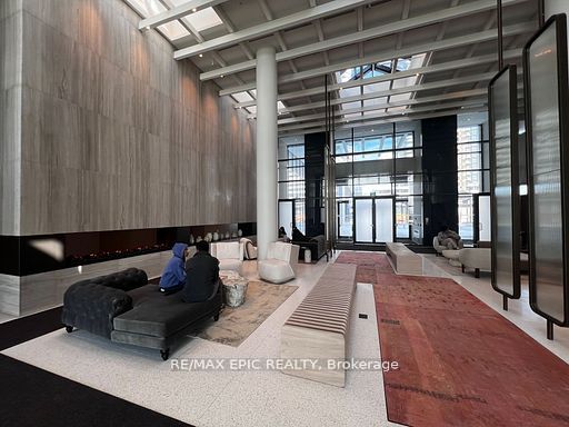 195 Commerce Street 2210