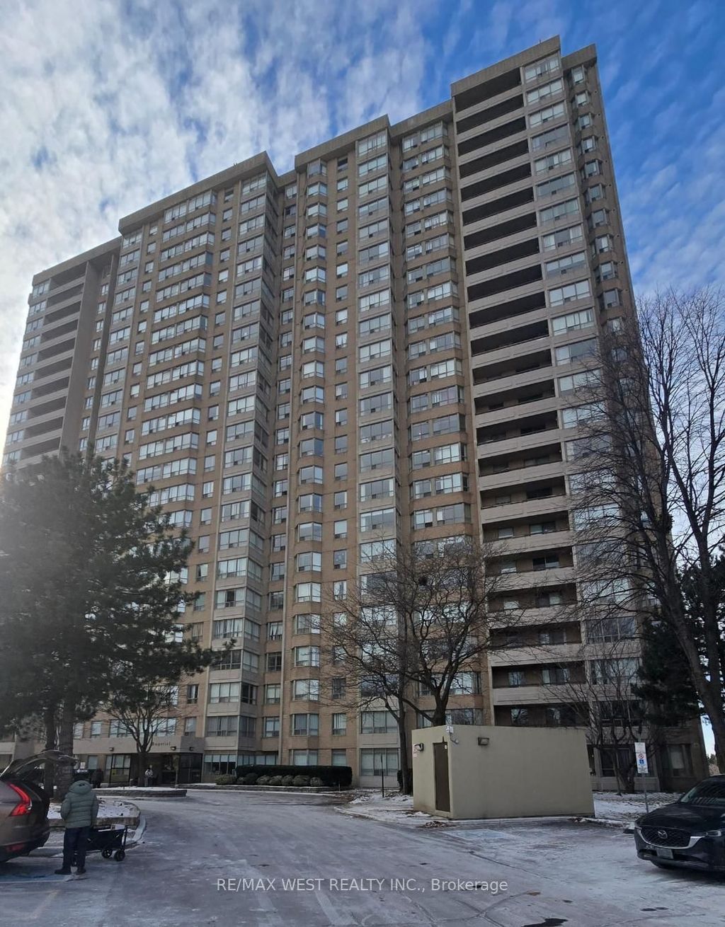 Photo of 30 Malta Avenue #504, Brampton, ON L6Y 4S5 (MLS # W12606400)
