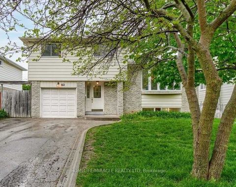 83 Grassington Crescent Brampton ON L6S 1Z5