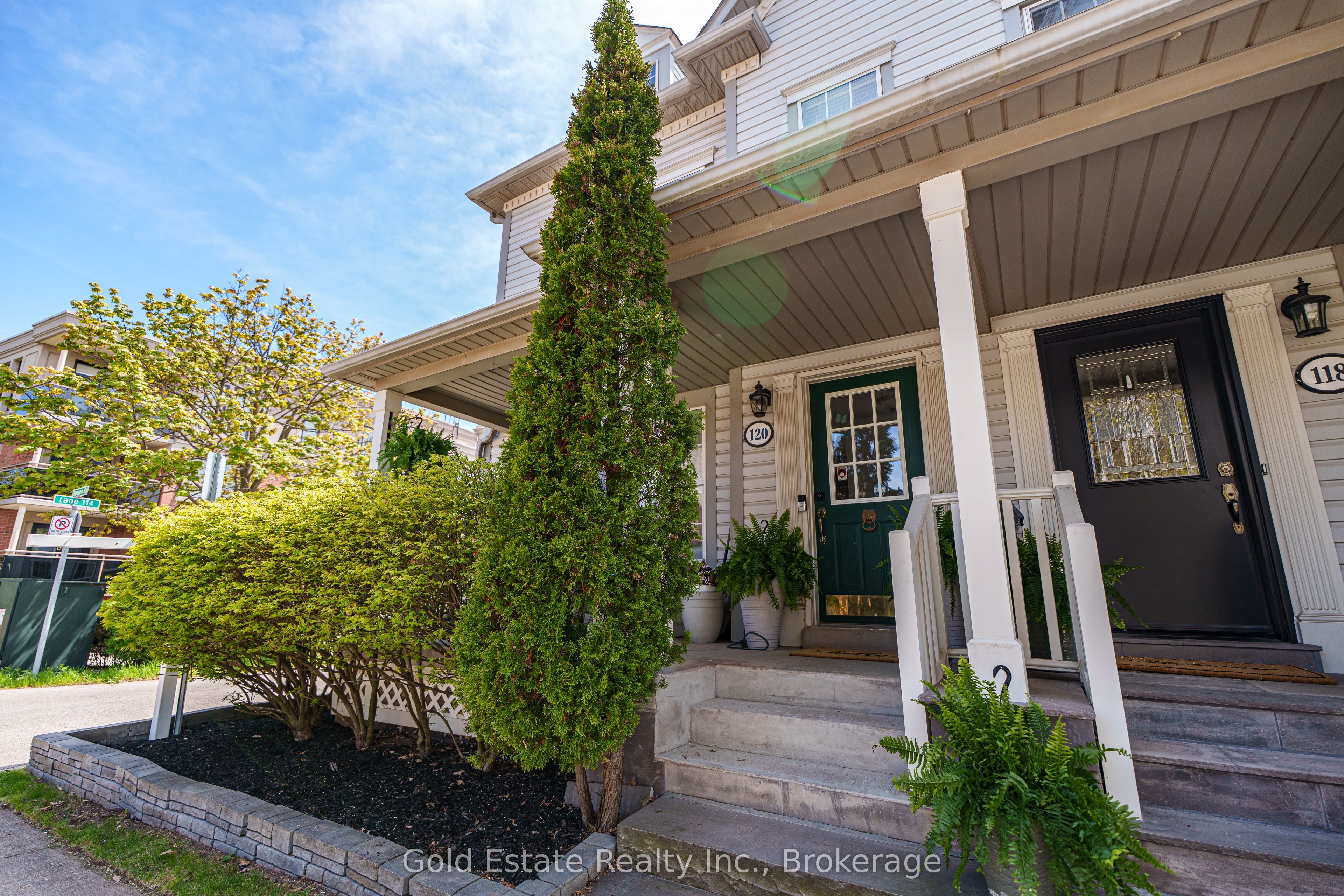 120 Roxton Road
