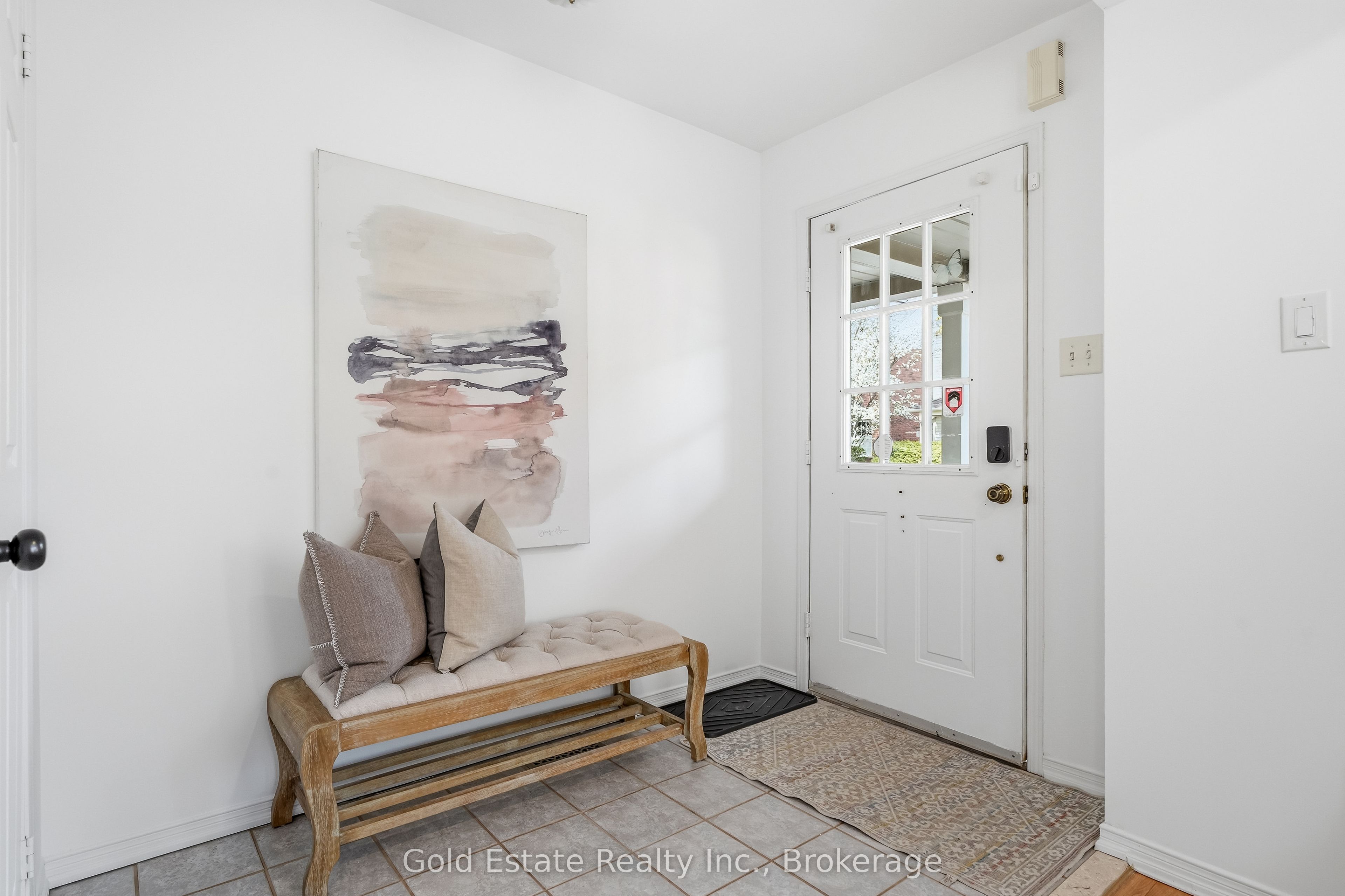 120 Roxton Road