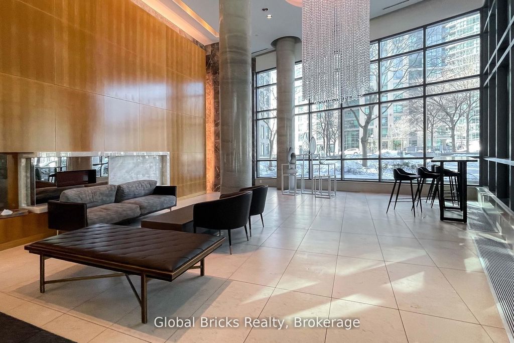 Photo of 215 Fort York Boulevard #215, Toronto, ON M5V 4A1 (MLS # C12888146)