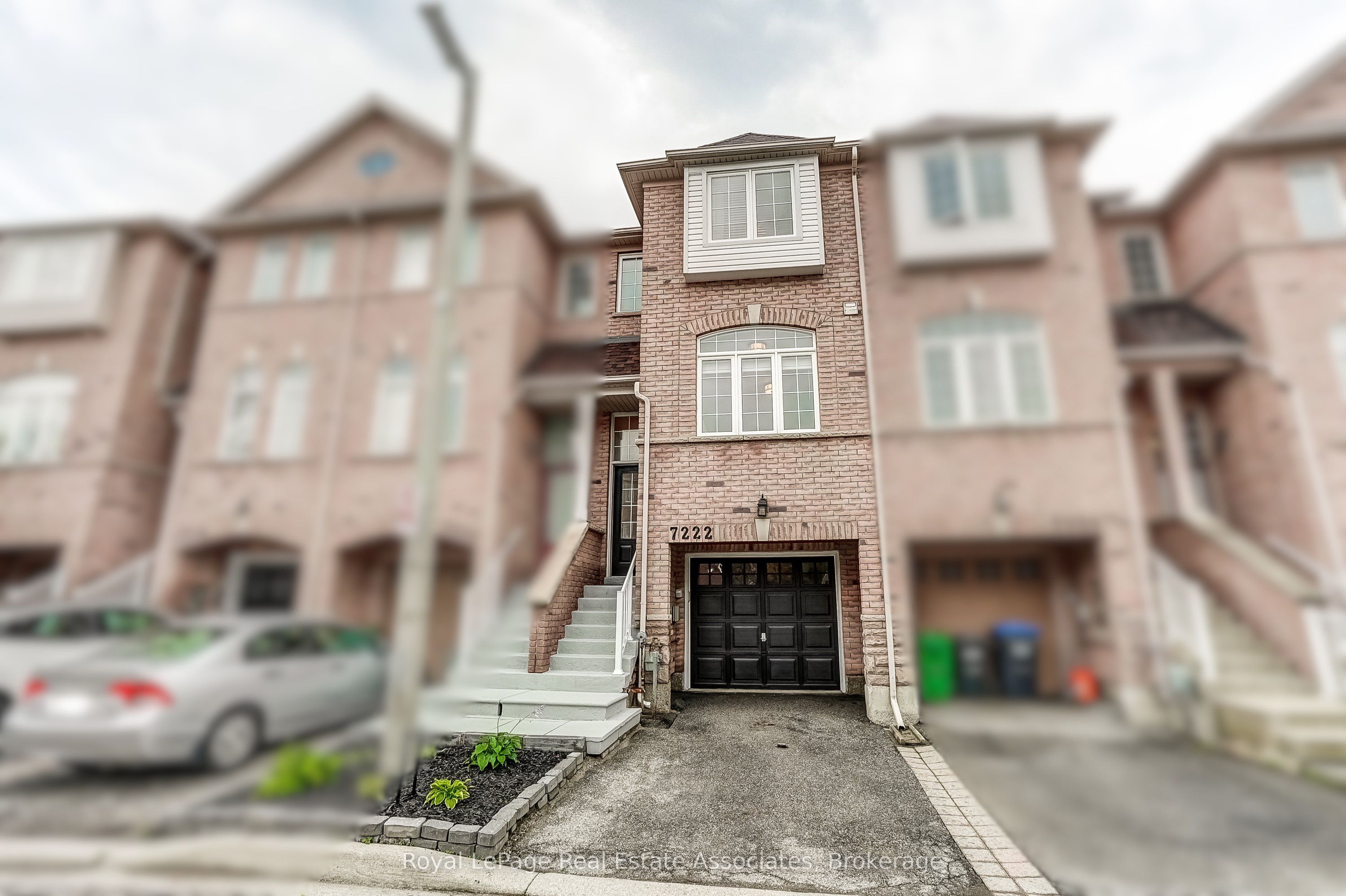 7222 Deanlee Court