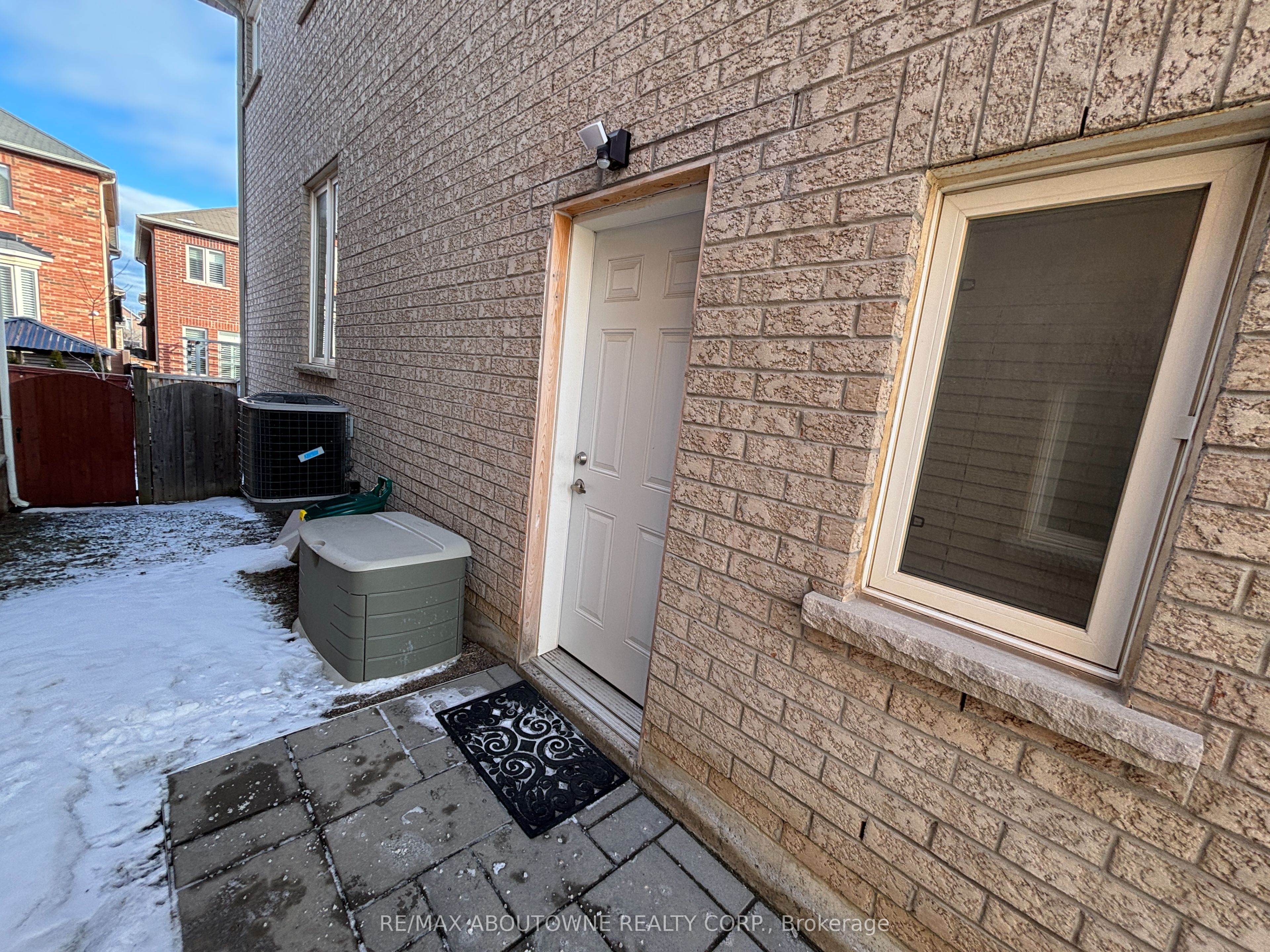 4640 Doug Wright Drive Bsmt