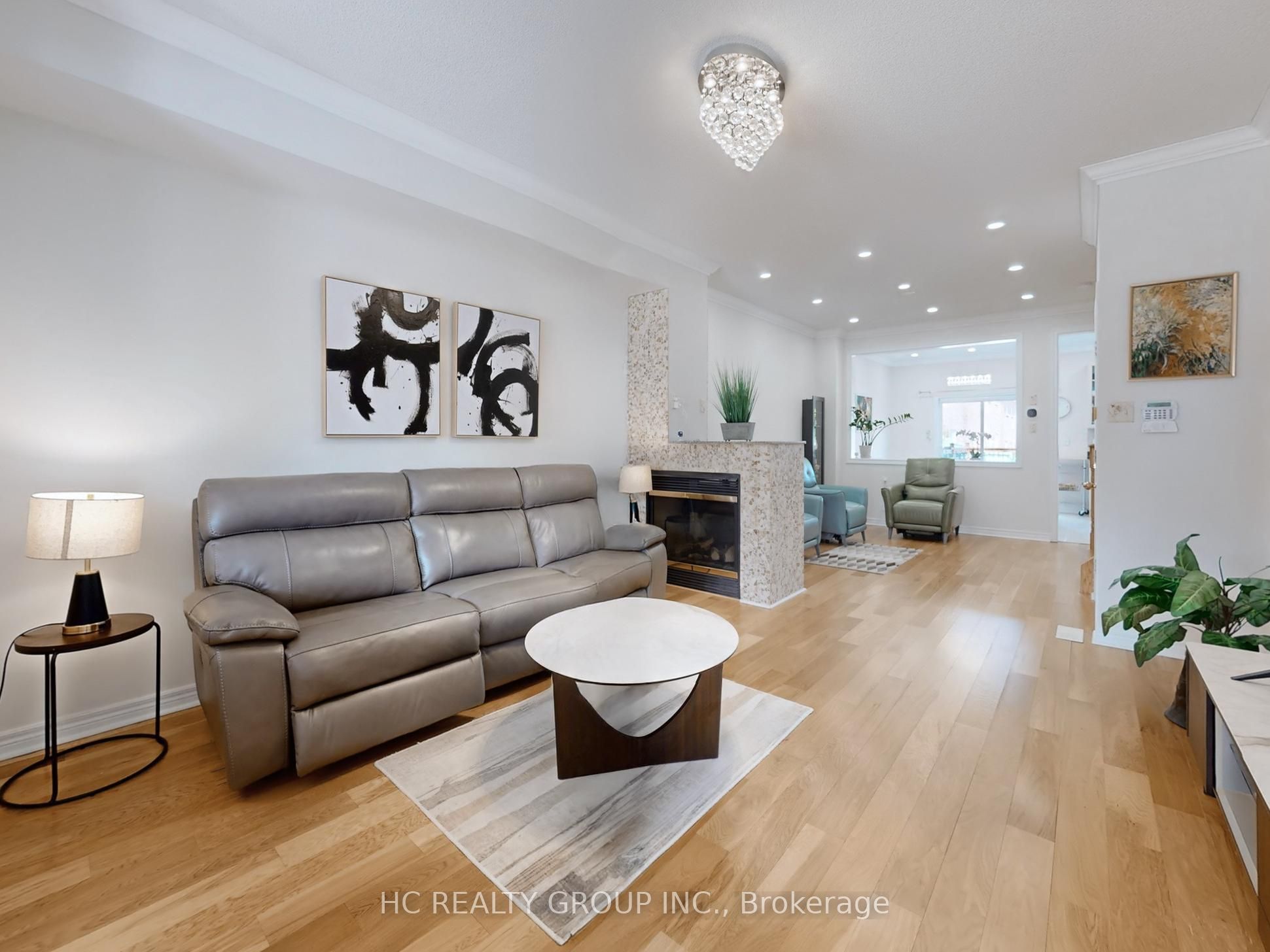 157 DOVETAIL Drive