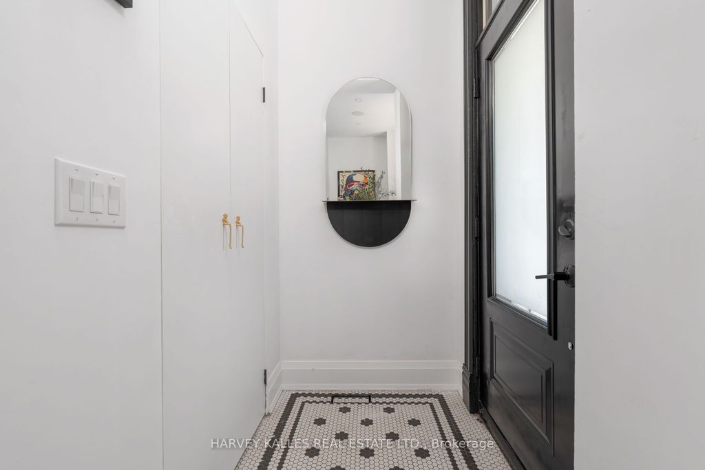 Photo of 281 Lisgar Street, Toronto, ON M6J 3H1 (MLS # C12991316)