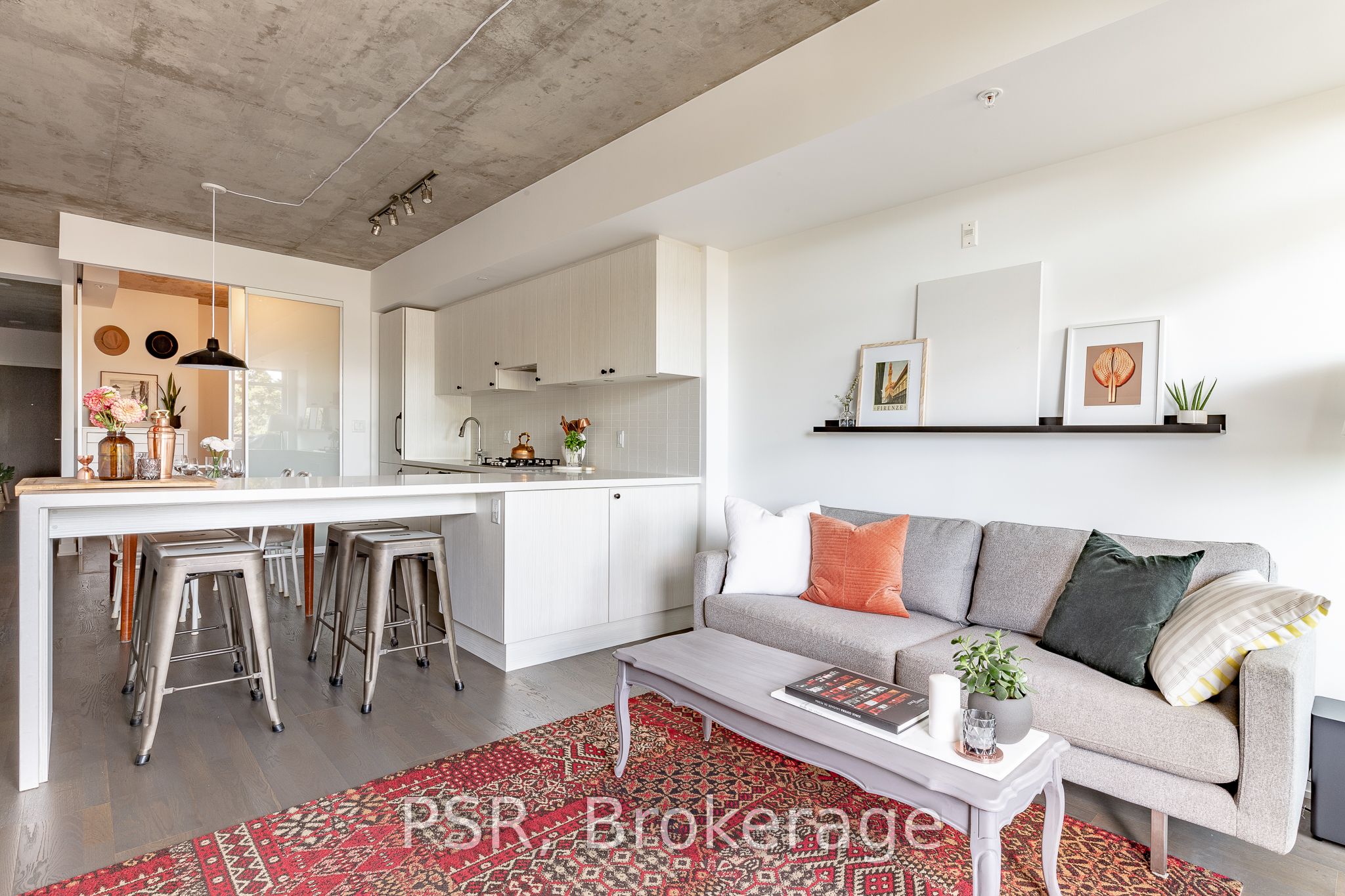 109 Ossington Avenue 315