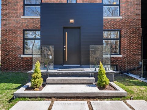 159 Humbervale Boulevard Toronto ON M8Y 3P9