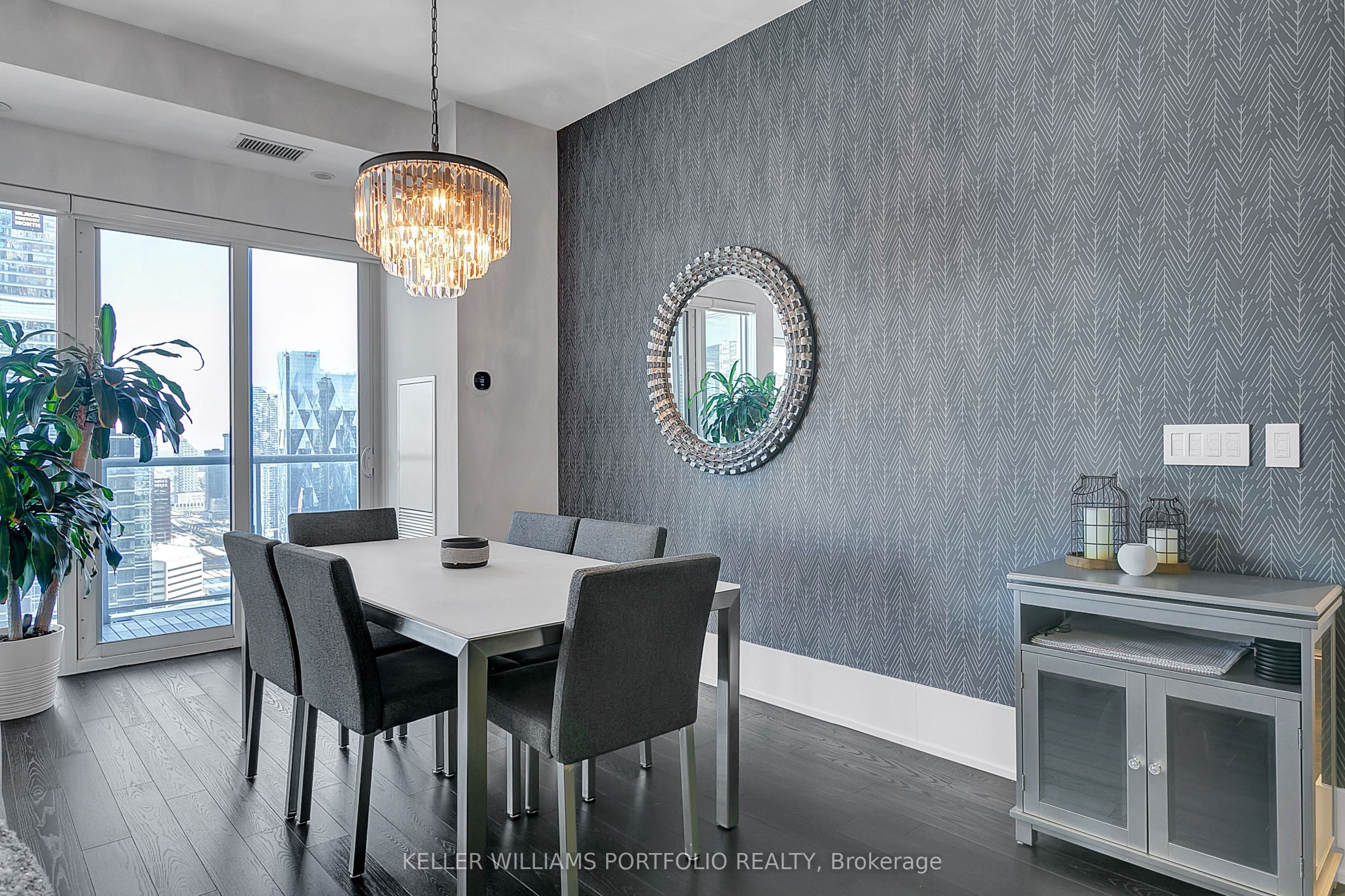 300 Front Street W 4403