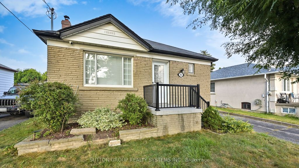 Photo of 355 Culford Road, Toronto, ON M6L 2V8 (MLS # W12272910)