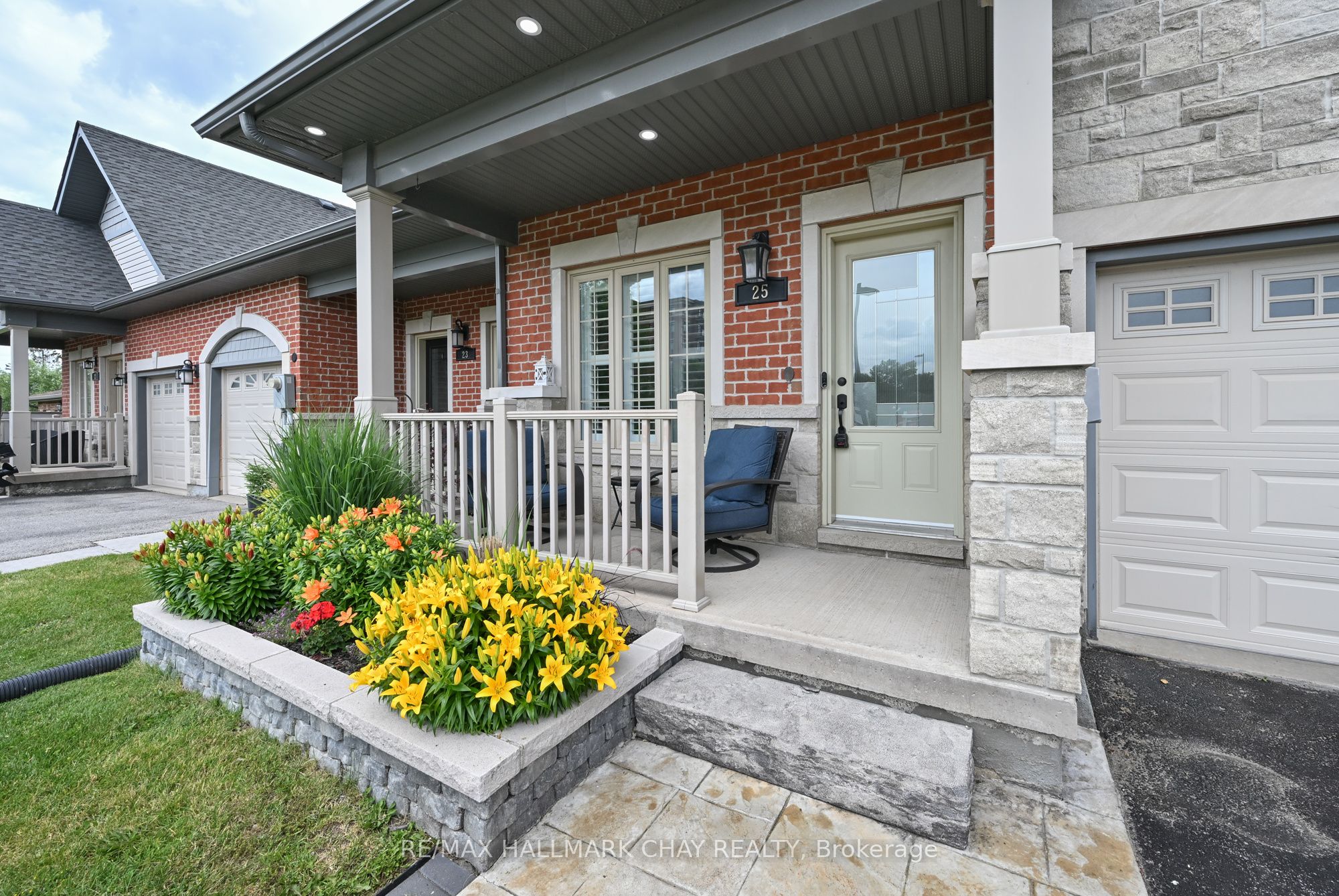 25 Kingsmere Crescent