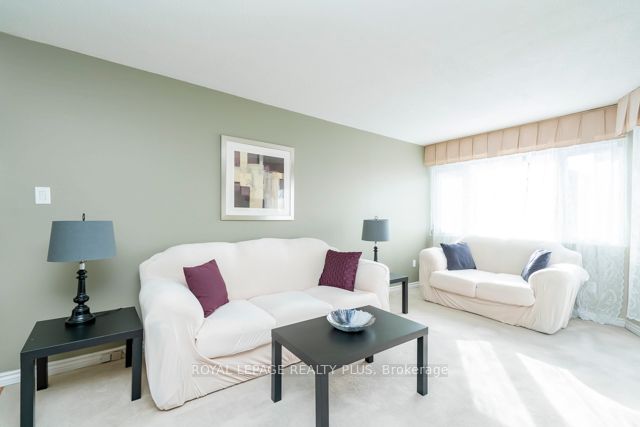 1580 Mississauga Valley Boulevard 1709