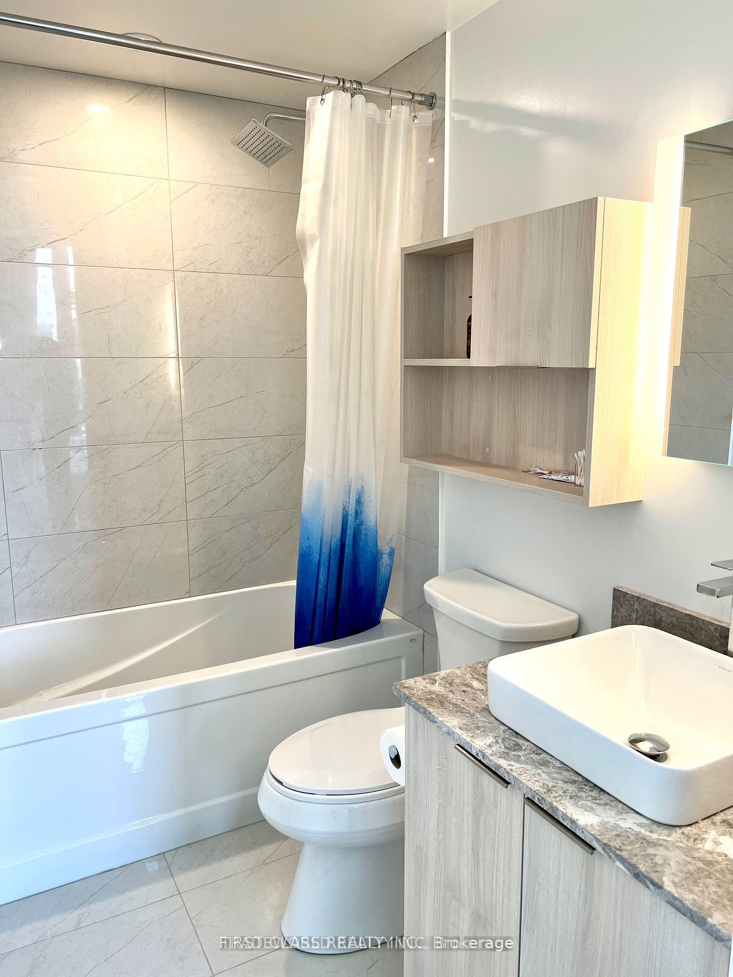 501 Yonge Street 4002