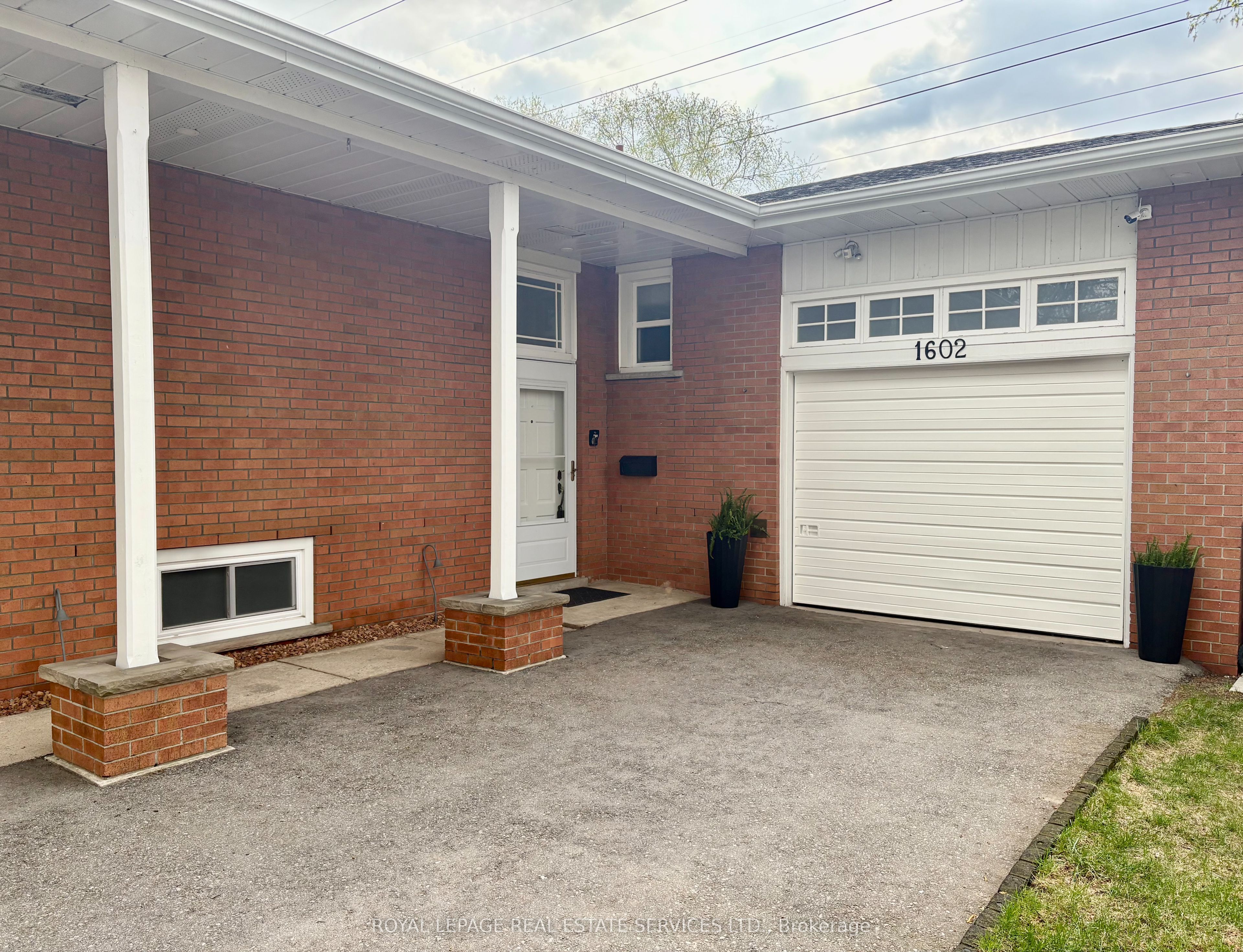 1602 Carletta Drive