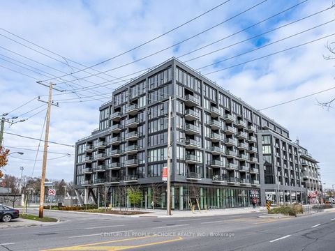 7 Smith Crescent 523 Toronto ON M8Z 0G3